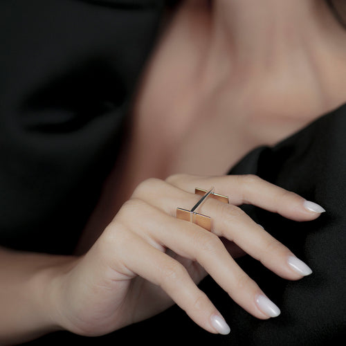 Chunky Baar Ring - 18k Yellow Gold